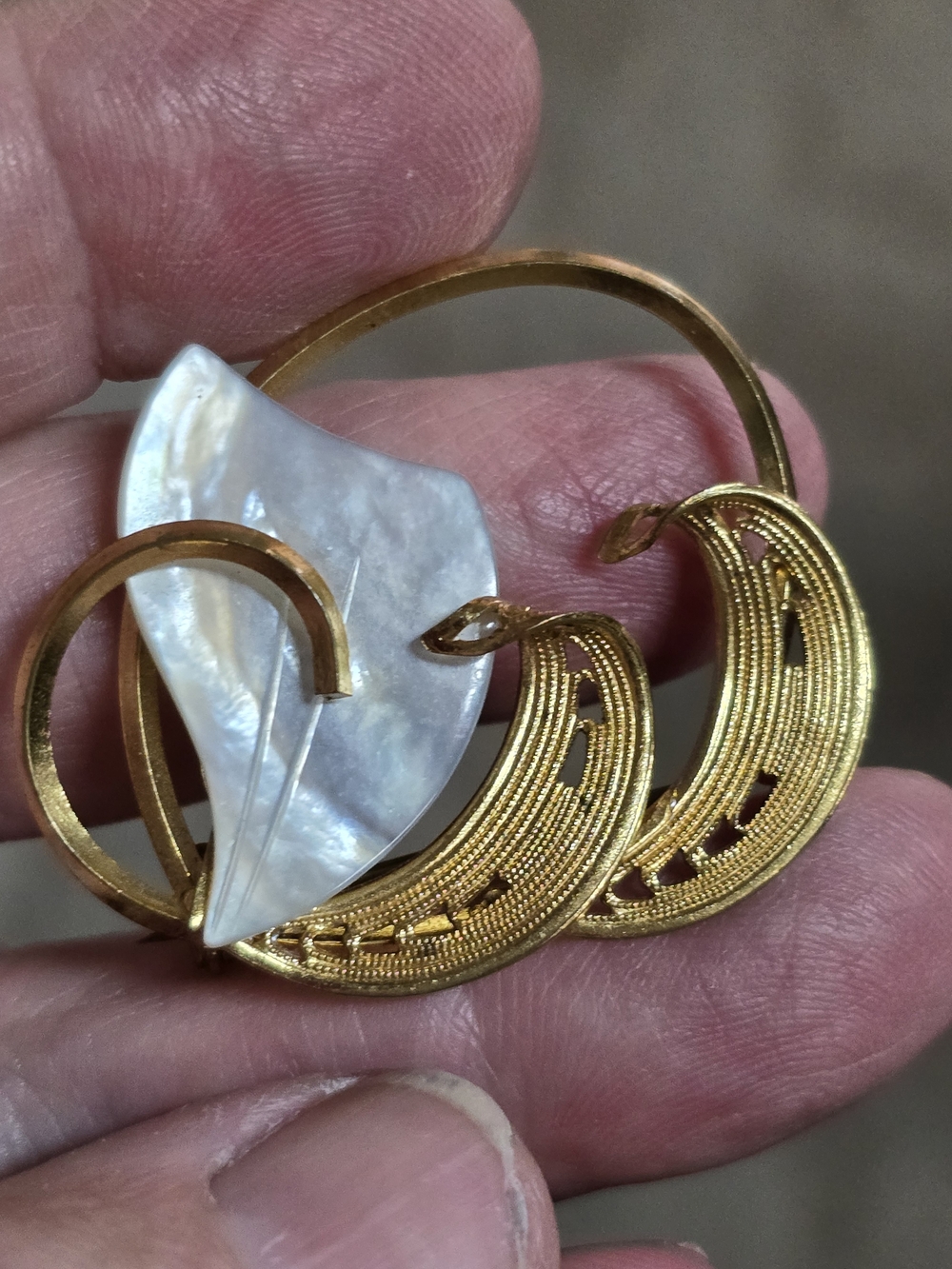 Vintage Gold-Tone Mother of Pearl Leaf Brooch Western Germany Women Jewelry 1.5"